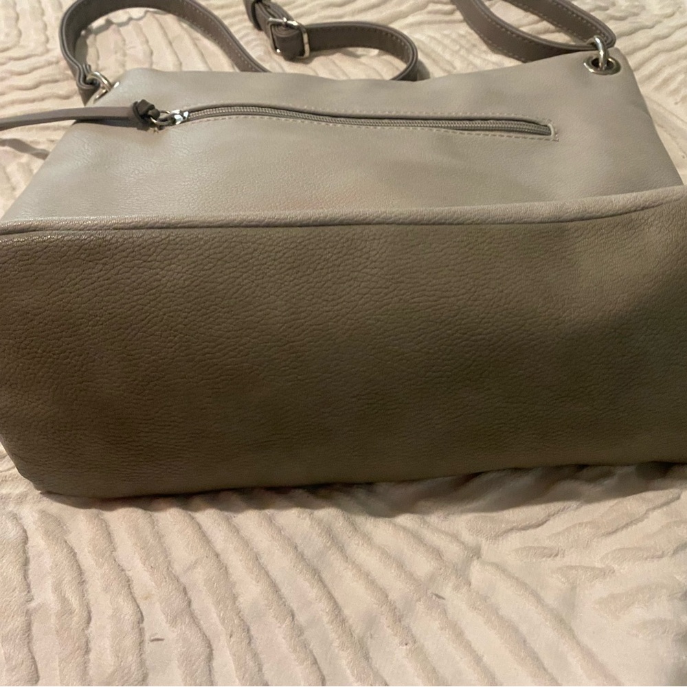 Gray and Brown Crossbody Bag with Adjustable Strap and Striped Design - Picture 3 of 6